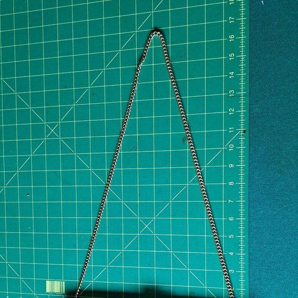 Vintage Ingledew snake skin purse, gold chain strap. - Picture 10 of 10